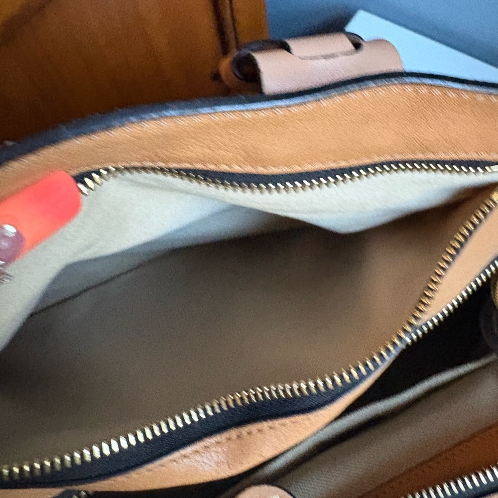 Chloe Tan and Cream Satchel shoulder bag - Picture 5 of 12